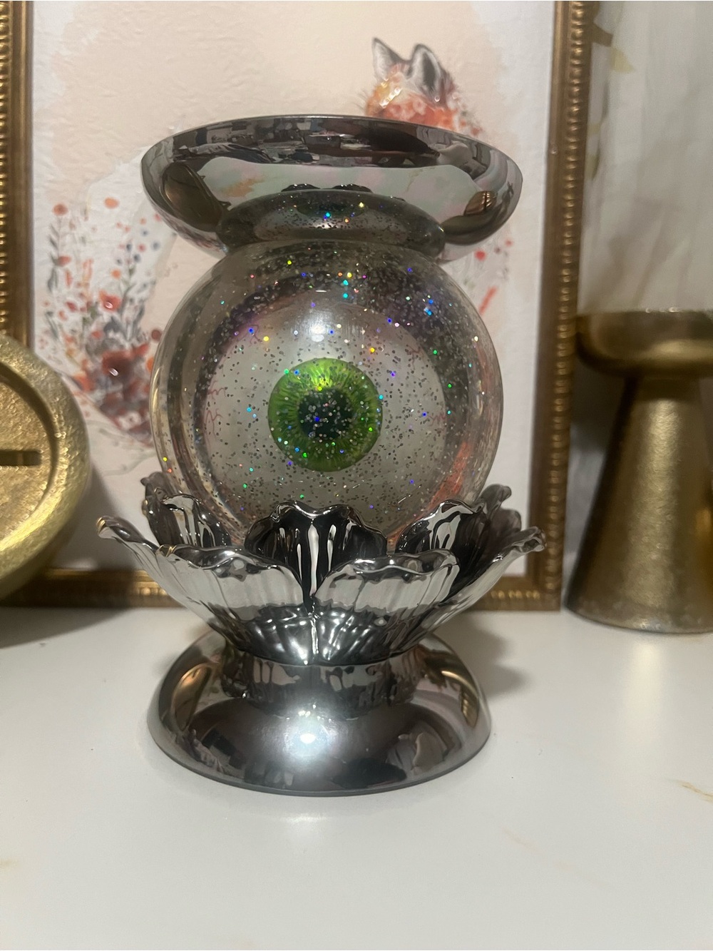Bath & Body Works 2022 Halloween Spinning Eyeball Water Globe/candle holder